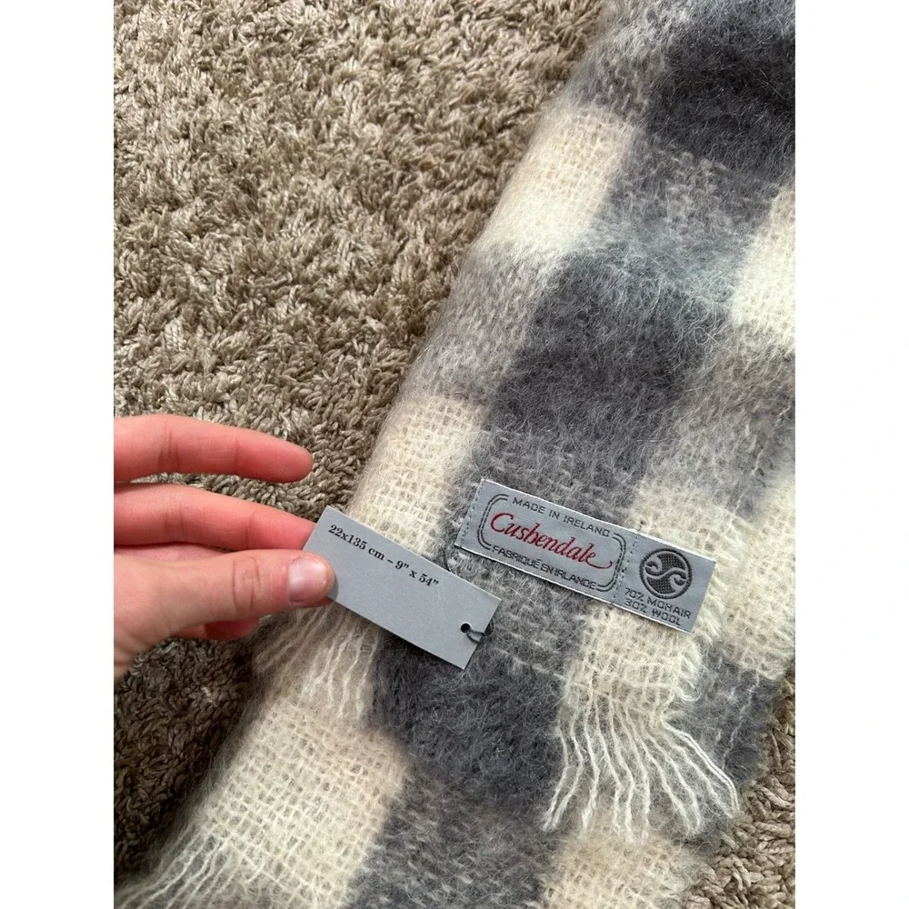 Cushendale Ireland Mohair Wool Blend Scarf Grey Cream Buffalo Check‎ Plaid NWT